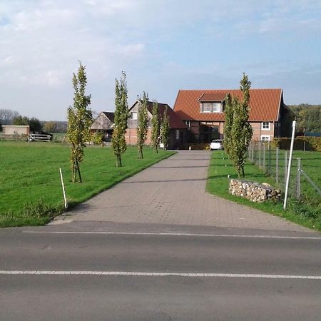 Gemuetliche Ferienwohnung, Laendlich Und Stadtnah, Ruhig Gelegen Rheda-Wiedenbrück Eksteriør bilde